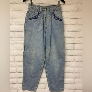 Vintage Together High Rise Mom Jeans Pleated 4